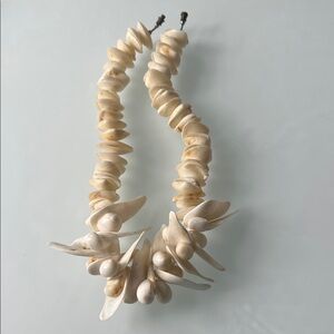 Handmade Cream Shell Statement Necklace - Beach Jewelry